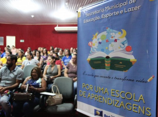 Professores tiveram oportunidade de participar 